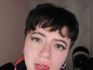 Erotikus videocsevegés SOPHIA-JONES