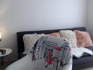 Sugárzási képernyőképek LittleSophie