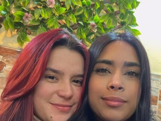 Erotikus videocsevegés space-twinss