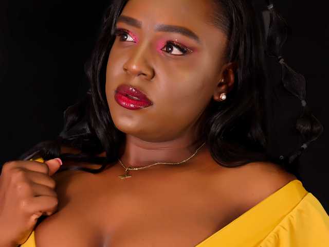A profil fényképe ssusy-ebony