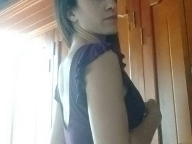 A profil fényképe Stacy-Lee