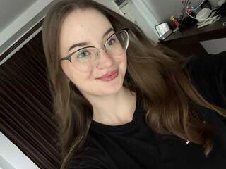 Erotikus videocsevegés starRose1