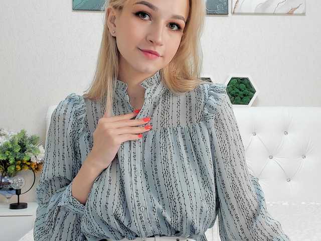 A profil fényképe __ANNA__