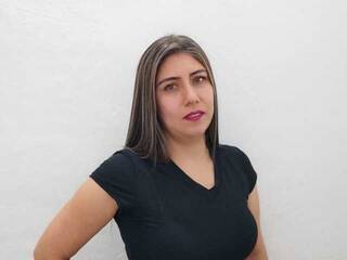 Erotikus videocsevegés strellacolin