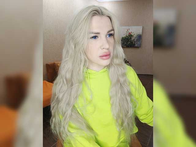 Sugárzási képernyőképek CyberWhore111
