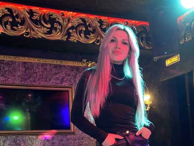 A profil fényképe CyberWhore111
