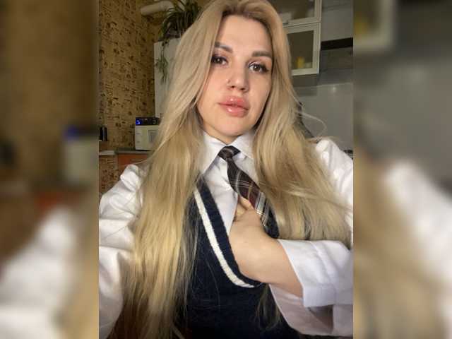 Sugárzási képernyőképek CyberWhore111