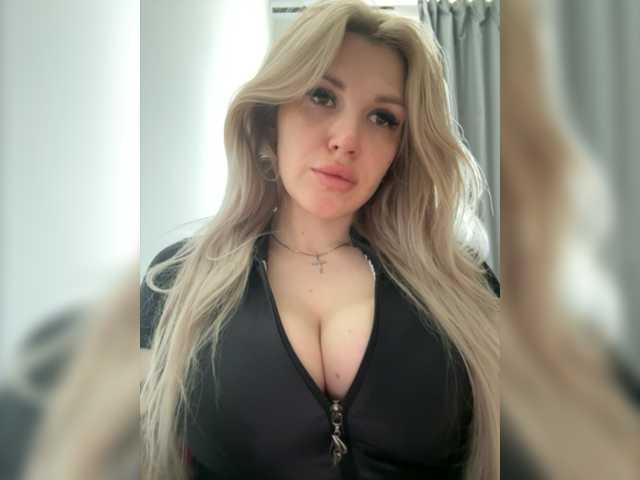 Sugárzási képernyőképek CyberWhore111