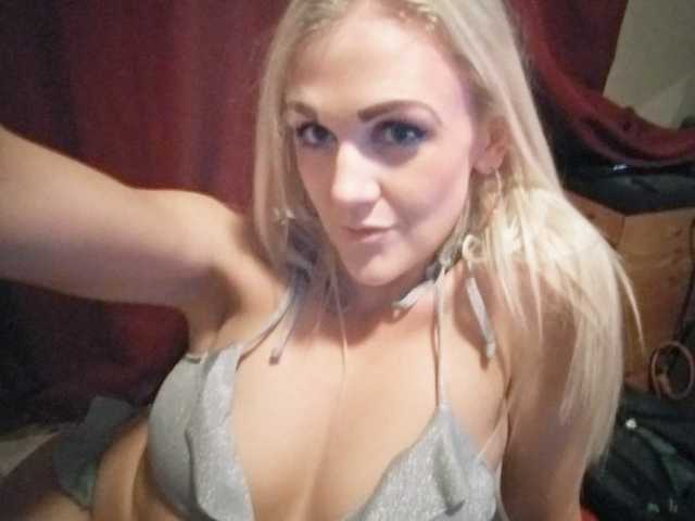 A profil fényképe SugarRushhitme1motime