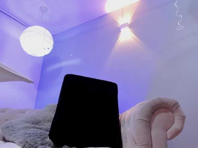 Fényképek SunnyLua Lovense Lush ON, Today is Remembering Thursday I hope we can have a nice time together, come have fun with me