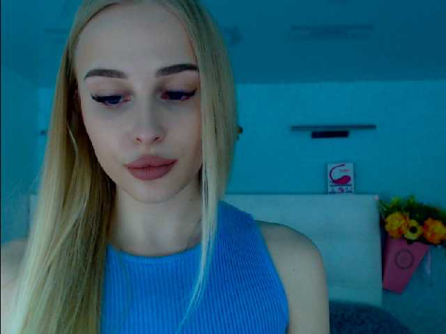 Fényképek SunLightR hello my love!if u wantto see tits tip me 100,nakes strip-240,bj-300, pussy ***440,squirt 600 DREAM TIP 999