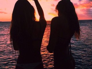 Erotikus videocsevegés Susaneroxanne