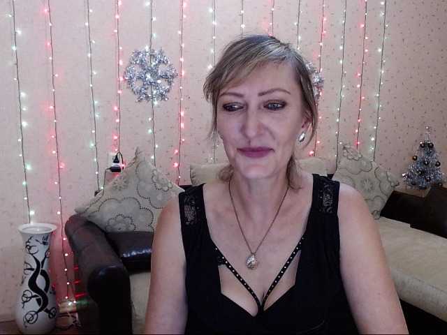 Fényképek SusanSevilen Show outfit - 5 tokens, Dance-20 tokens, Stroke the chest-10 tokens, show tongue-5 tokens, kiss -5 tokens, confess love-3 tokens order music - 3 tokens. Thumb Sucking Simulating Blowjob - 10 Tokens watch the camera with comments-50 t add to friends-15 t