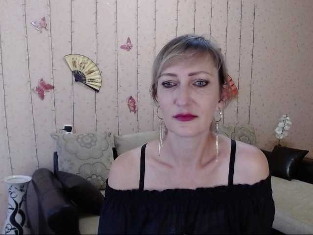 Fényképek SusanSevilen Show outfit - 5 tokens, Dance-20 tokens, Stroke the chest-10 tokens, show tongue-5 tokens, kiss -5 tokens, confess love-3 tokens order music - 3 tokens. Thumb Sucking Simulating Blowjob - 10 Tokens watch the camera with comments-50 t add to friends-15 t