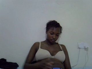 Erotikus videocsevegés sweet-luna1