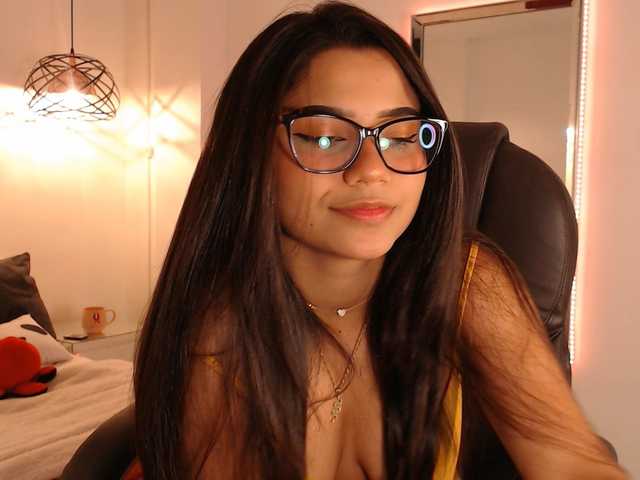 Fényképek sweet-priya Make me happy♥ #latin #colombian #indian #cum #teen #squirt #lovense ❤️ Follow me on Instagram: sweett_priya ❤️