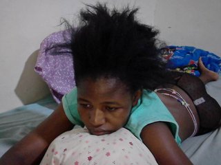 Erotikus videocsevegés sweet-tatiana