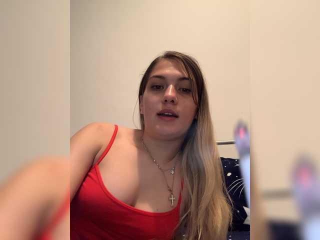 Fényképek sweet23jane23 Take of t-Shirt 1500 tokens