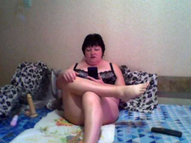 Fényképek Sweetbaby001 Hi) Come in) It's fun and interesting here)Looking camera 50 ***250 tokens or privat.