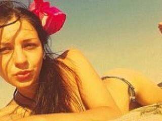 Erotikus videocsevegés sweetbelle