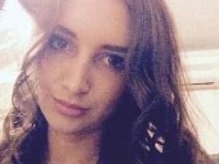 Erotikus videocsevegés sweetbum