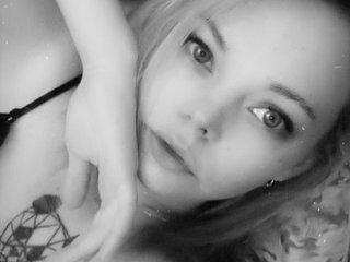 Erotikus videocsevegés Bitch-and-dog