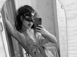 Erotikus videocsevegés SweetCandy1122