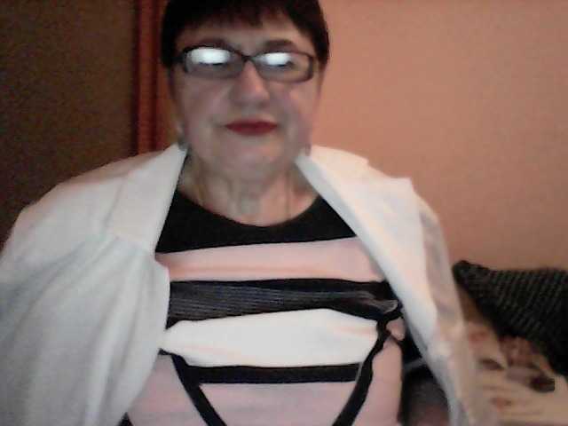 Fényképek SweetCherry00 no tips no wishes, 30 current I will show the figure, 50 in private chest and the rest in private for communication subscription for 5 tokens without