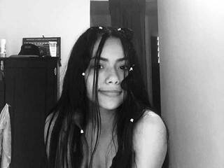 Erotikus videocsevegés SweetHanna5