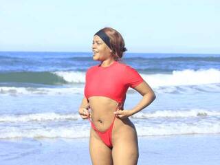 Erotikus videocsevegés SweethhoneyBunny