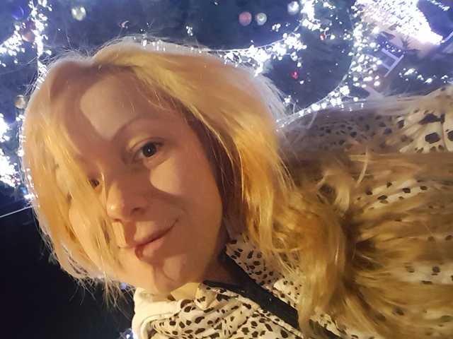 A profil fényképe karolynesyera