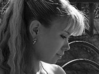 Erotikus videocsevegés sweetlilia