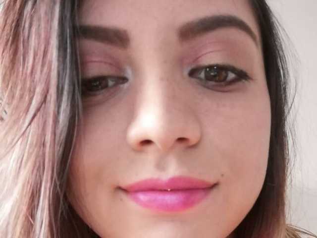 A profil fényképe Alice_Rose