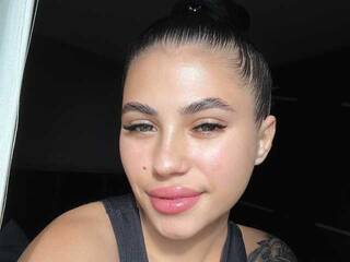 Erotikus videocsevegés SweetLya09