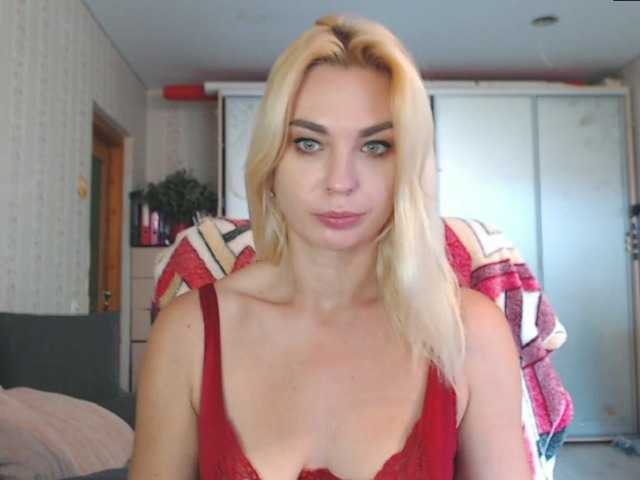 Fényképek SweetNeffie Hot chick with a nice body... wanna play? then come pvt.