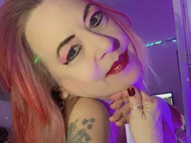 A profil fényképe April_XO