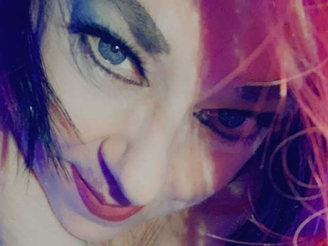 A profil fényképe April_XO