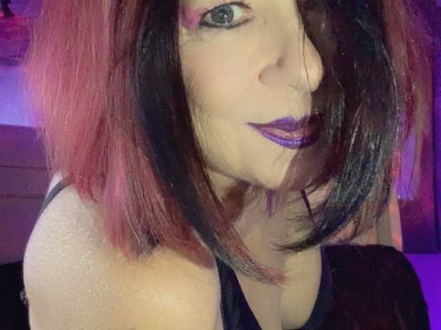 A profil fényképe April_XO