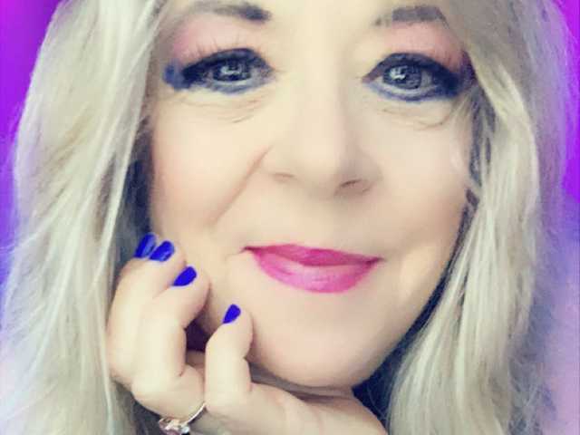 A profil fényképe April_XO
