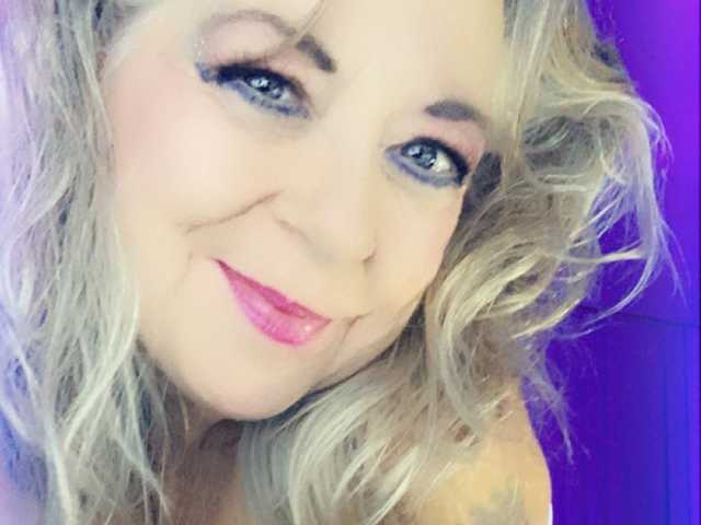 A profil fényképe April_XO