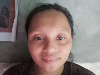 Erotikus videocsevegés sweetPinay18