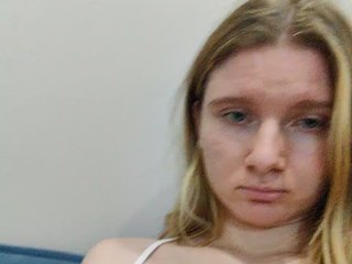 Erotikus videocsevegés SweetPoison