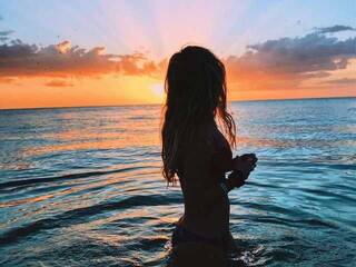 Erotikus videocsevegés Sweettits21