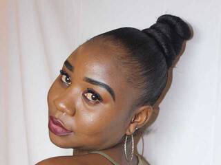 Erotikus videocsevegés sweetxandy