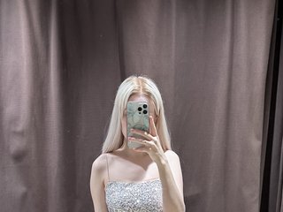 Erotikus videocsevegés sweety-kittyy
