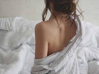 Erotikus videocsevegés Sweetybabe