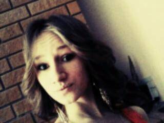 Erotikus videocsevegés sweetykisa