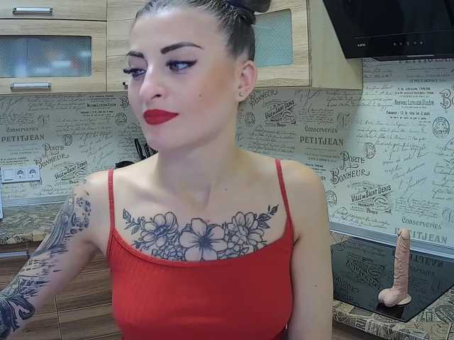 Fényképek SweetyPie8k heloo boys) like me 15) tease 25) open cam 20) boobs 45) deep blowjob 85) pussy 80) strip naked 130) finger in pussy 550) kiiss me 22 )))Make for me a day off 2500)