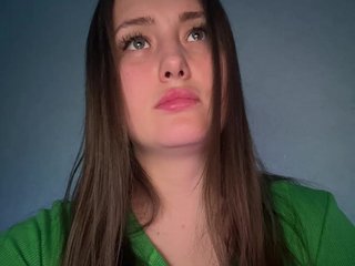 Erotikus videocsevegés SweetySonya