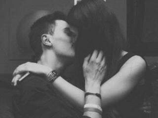 Erotikus videocsevegés Sy4ka21